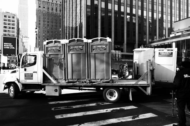 Best Porta potty rental near me  in Kinston, NC